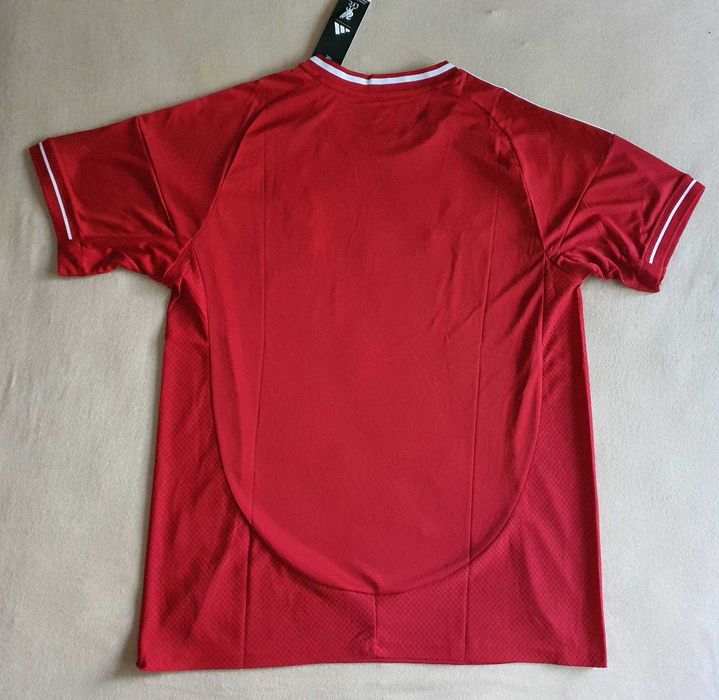 ПРОМО -- Ливърпул титулярна червена тениска 2025/26