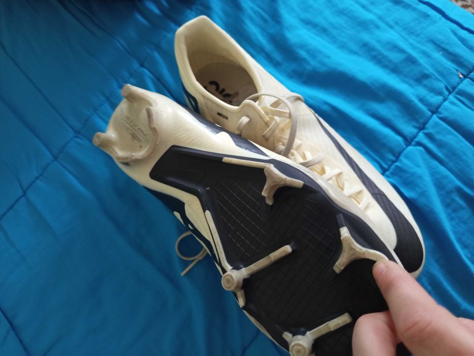 бутонки найк нови