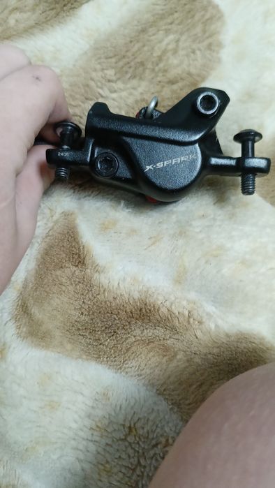 продам передний тормоз x-spark