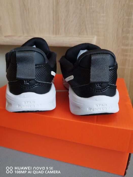 Маратонки Nike 30 номер