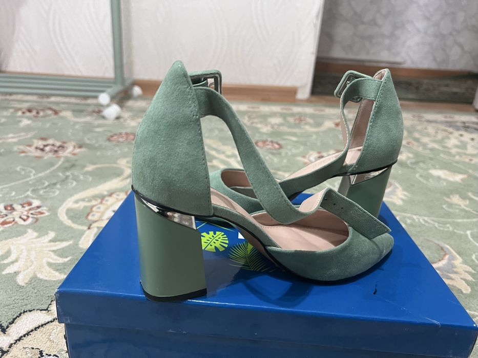 Етік 1-ак рет киілген