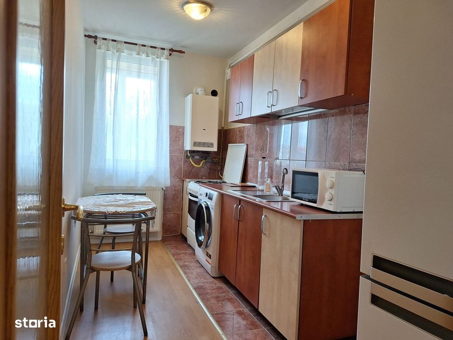 PF inchiriez ap 1 cam. in Floresti, str. Eroilor