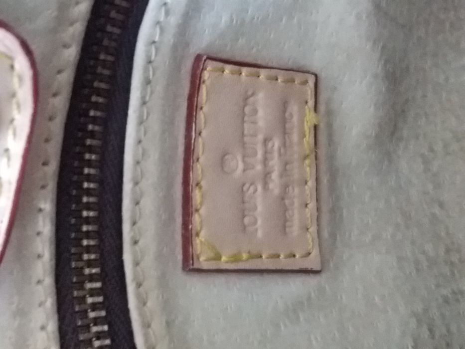 Louis Vuitton Geantă posetă femei