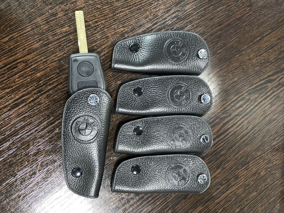 Чехол с ключом на БМВ