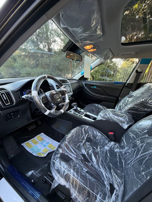 Hyundai Creta turgan moshina