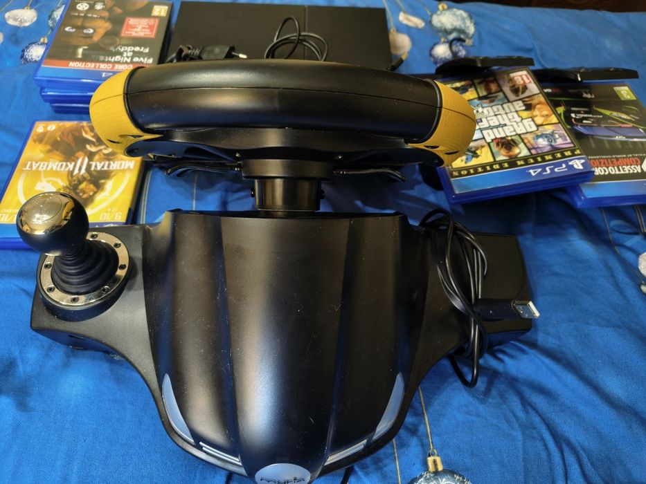 PlayStation 4 plus jocuri.