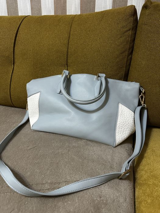 Синя Чанта Axel