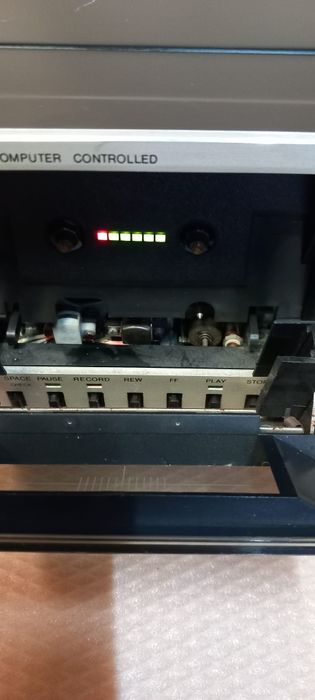 Casetofon deck  RFT hmx d100