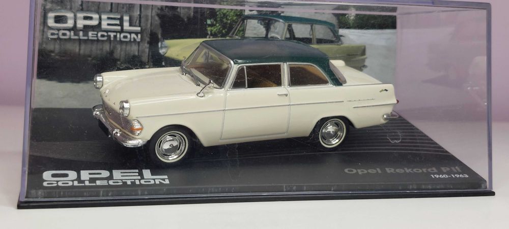 Метални модели 1:43