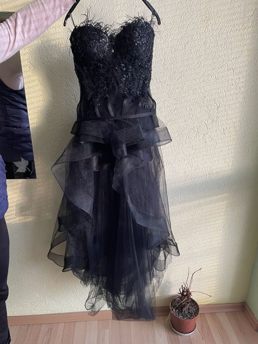 Абитуриентска рокля- като нова