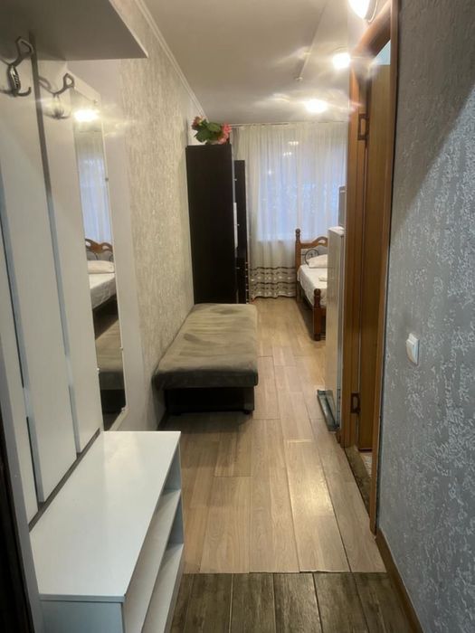 Сдам помесячно квартиру.