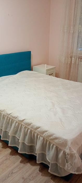 Închiriez apartament cu două camere