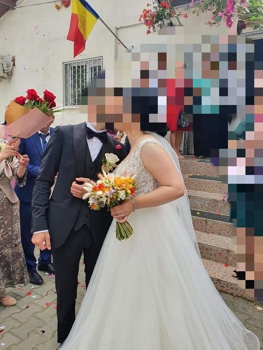 Rochie mireasa deosebita