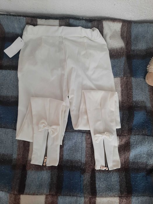 Дамски панталон Нов