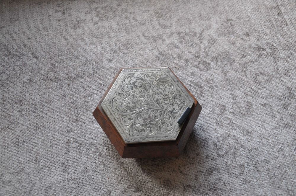 Tabachera port tigaret vechi antic birou argint + lemn nobil