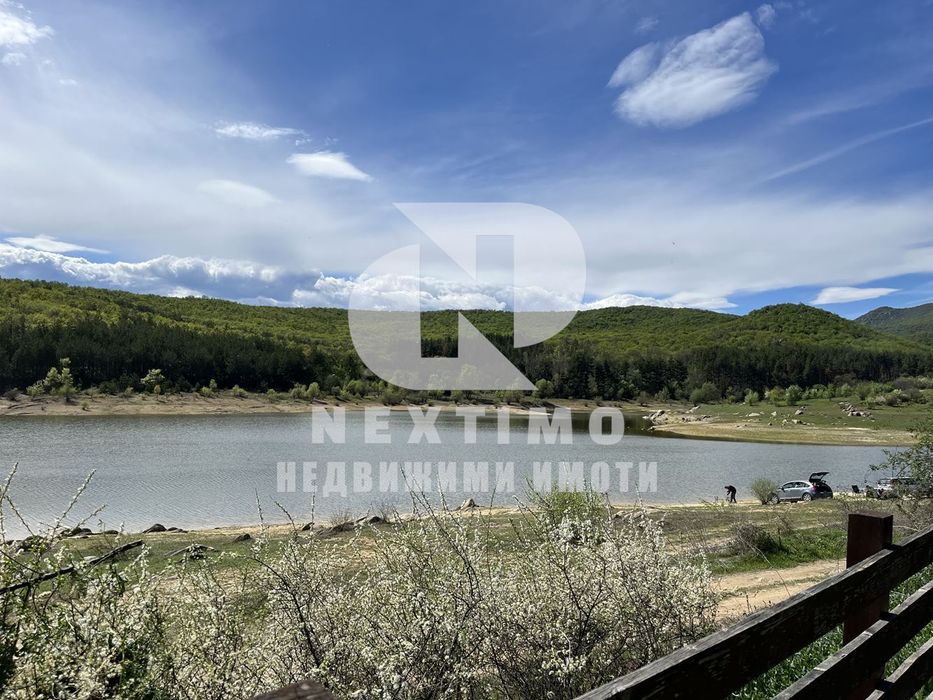 Продава се Къща в Брезово - 430 кв.м за 649 €/кв.м - Снимка #12