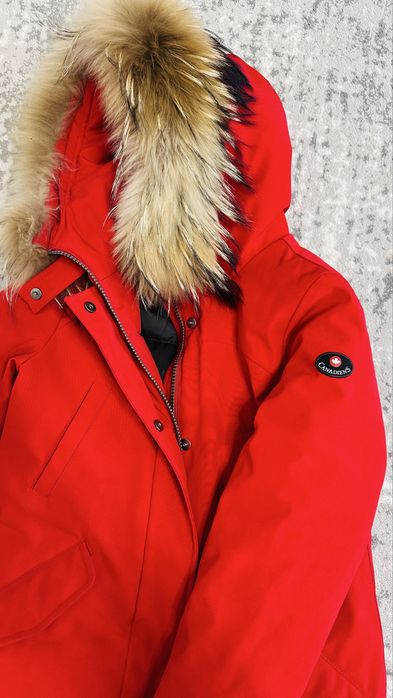 Продам детский пуховик CANADIENS