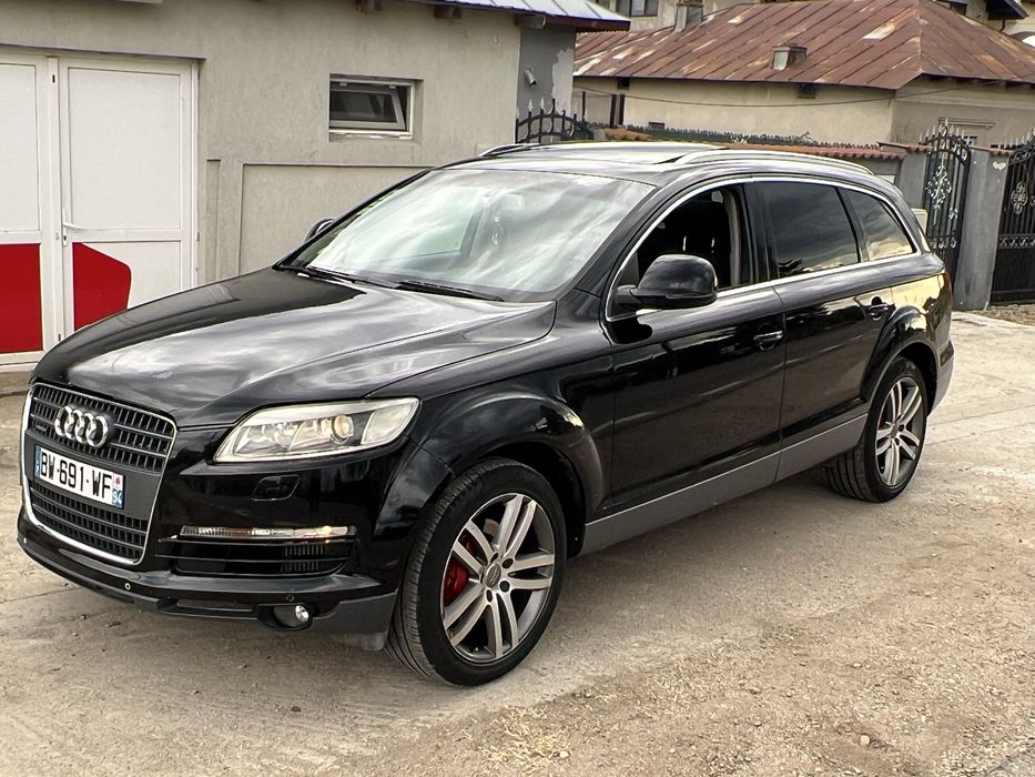 Vand audi Q7 /7 locuri
