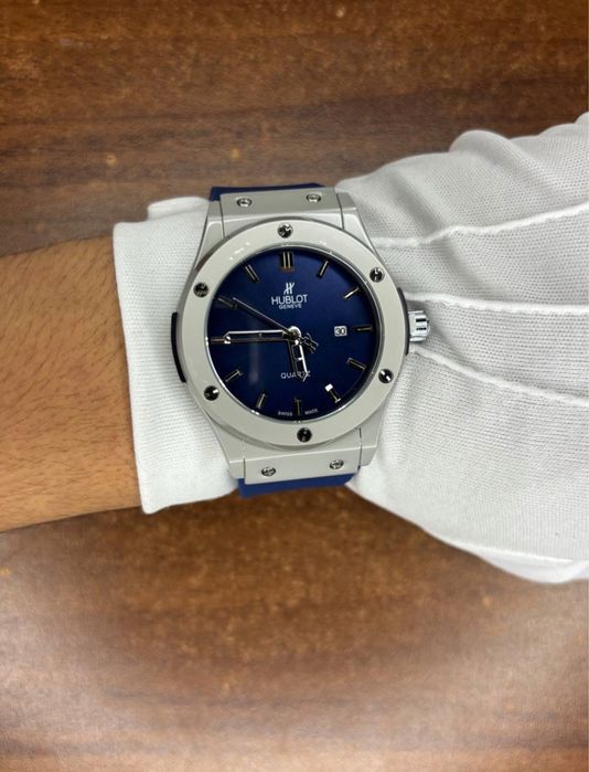 Часы Hublot