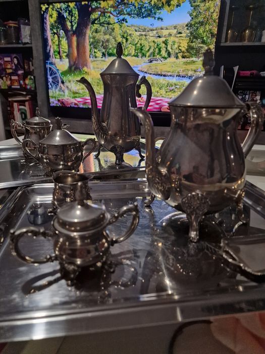 Винтидж сервиз за чай и кафе