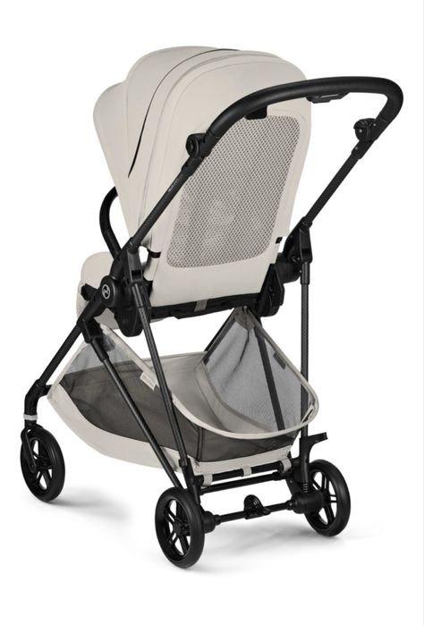 Продам коляску Cybex melio carbon 2026 года