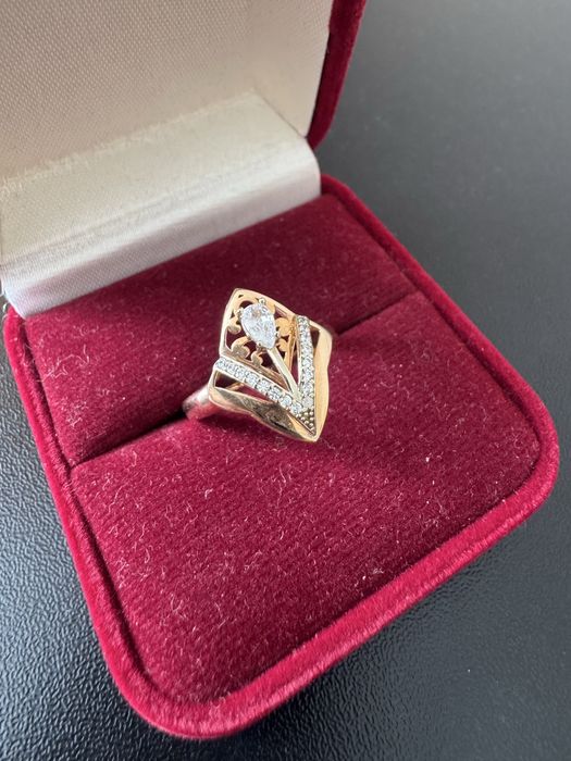 Кольцо золото 585