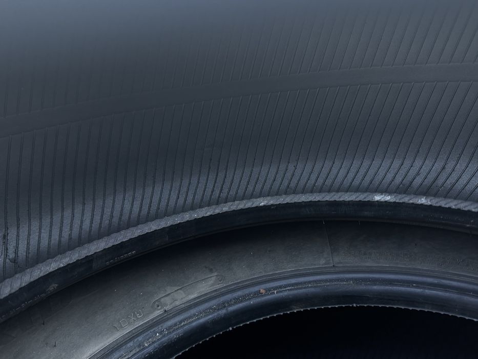 Bridgesone Blizzak DM-V2 285/60/R18