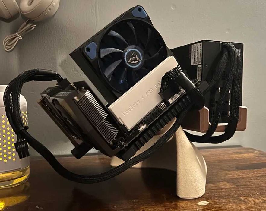 Carcasa PC Aetheria ITX Open Frame - Compacta - Air Cooling