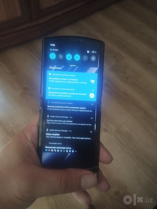Продам Motorola razr срочно