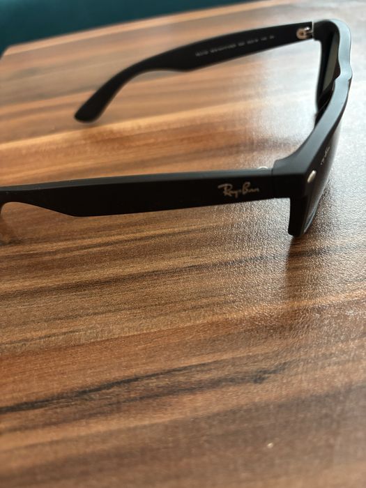 Слънчеви Очила ray ban.