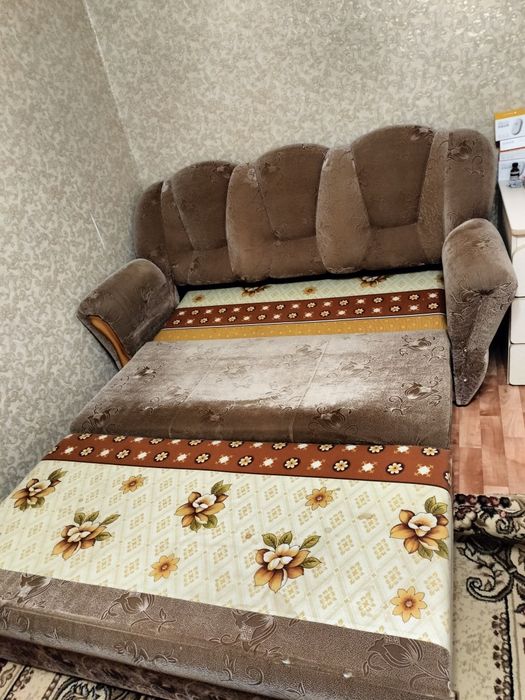 Продам диван + кресло