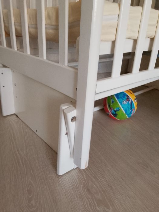 Продам детскую кровать 20 000