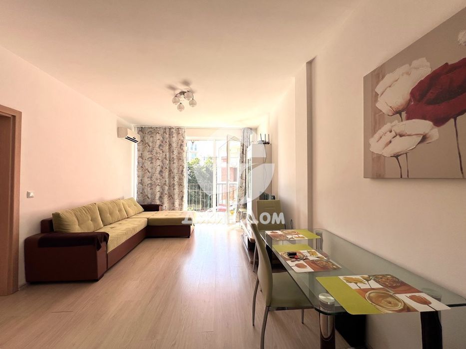 Продава се Двустаен апартамент в к.к. Слънчев бряг - 60 кв.м за 1117 €/кв.м - Снимка #2