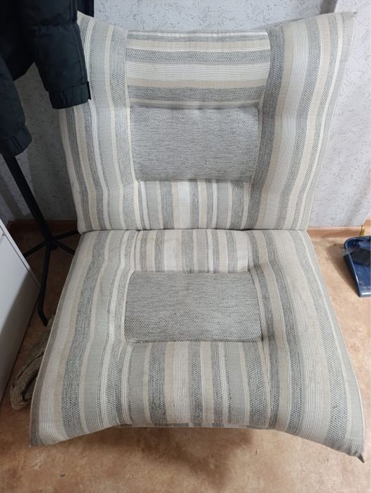 Отдам диваны, кресло