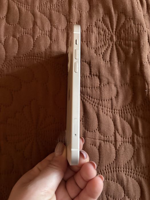 Iphone 12 без забележки75% капацитет на батерията