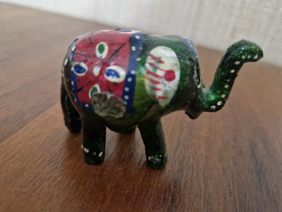 Статуэтка слоника 10 саньиментор, деревянная