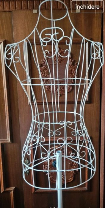 Manechin metalic reglabil pe înălțime,  alb, nou