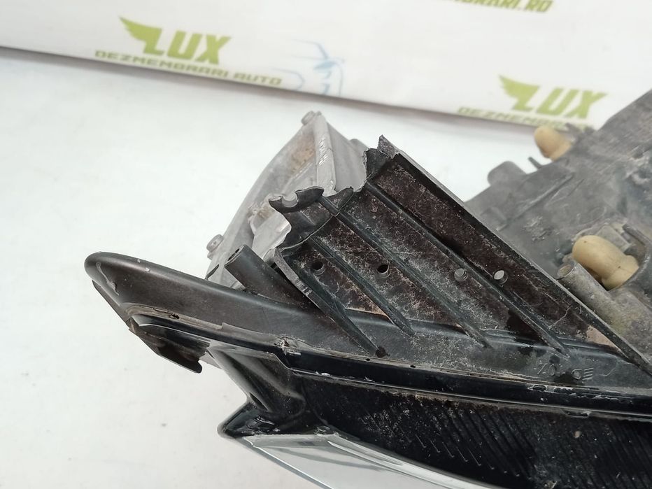 Far dreapta 260101940r Dacia Logan 3  [din 2020 pana  2022]