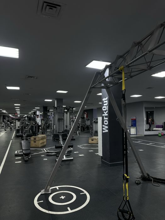 Продаю годовой абонимент в World class ‼️