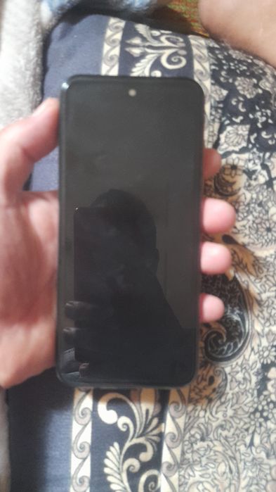 K200 Android 4 64 gb xolati yaxshi