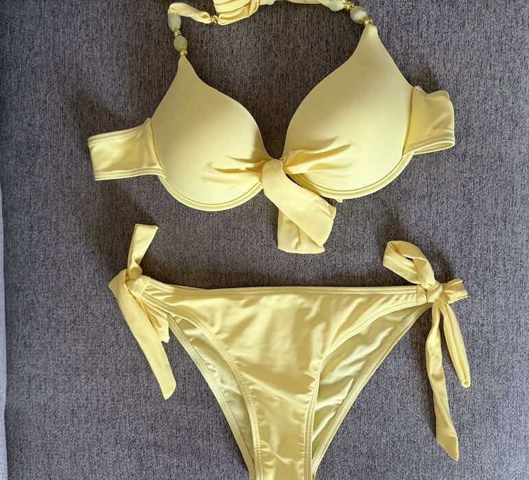 Costum de baie galben