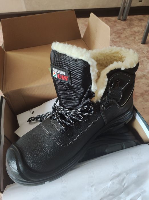 Ботинки Рабочие лёгкие носок из композитных материалов