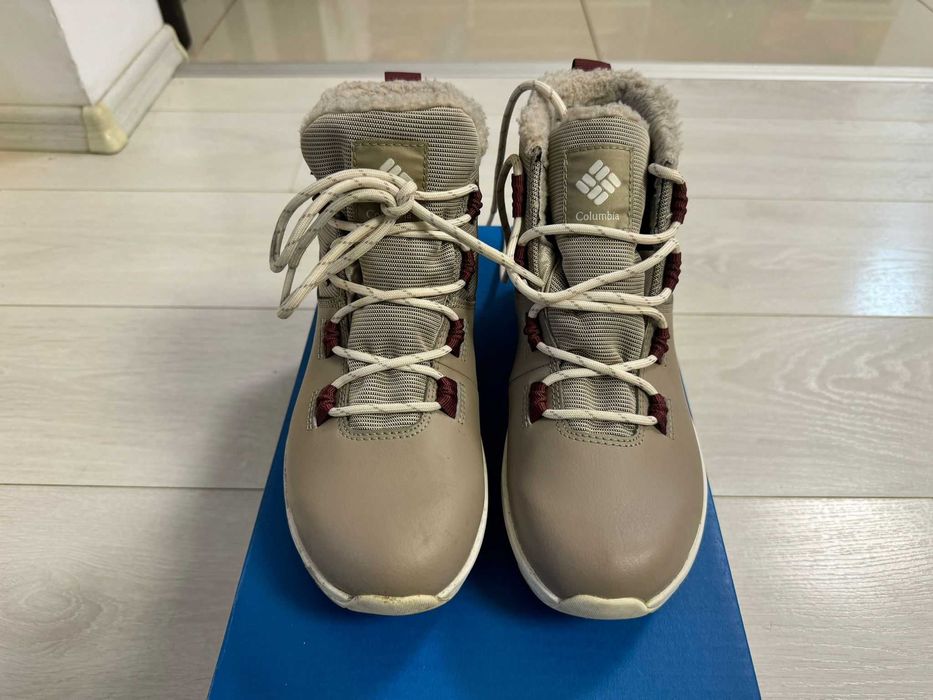 Ghete impermeabile Columbia Moritza, nr. 36, ca si noi
