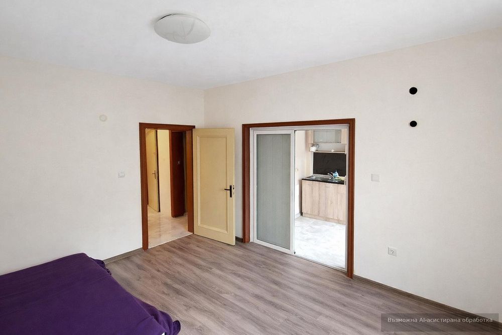 Дава се под наем Тристаен апартамент в Пловдив, Център - 94 кв.м за 359.04 € - Снимка #4