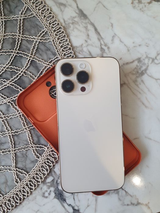 Продавам  iphone 14 pro max