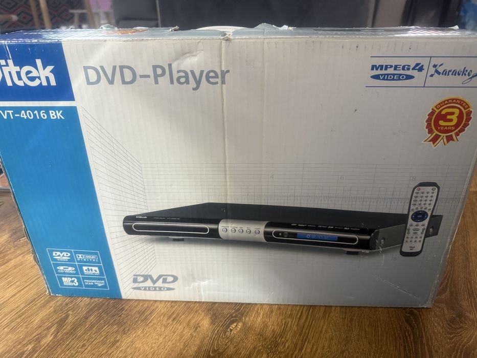 Это DVD-плеер Vitek VT-4016