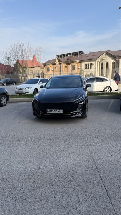 Hongqi eqm-5 Sotiladi Продается Hongqi eqm-5