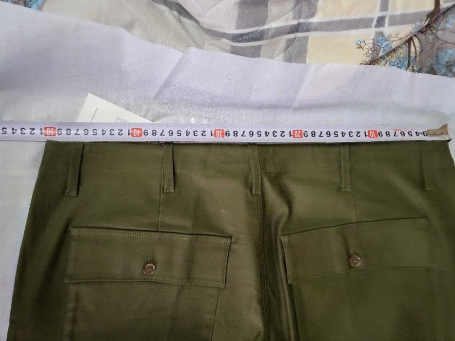 Брюки мужские зеленые 7 For All Mankind Chino