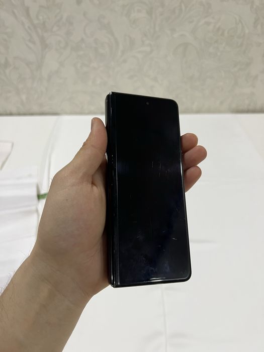 Samsung galaxy z fold 3