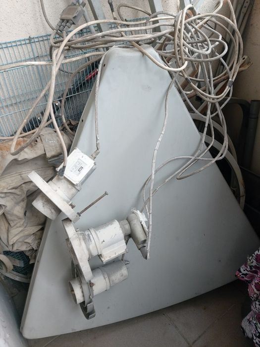 Спутниковая антенна ~2м